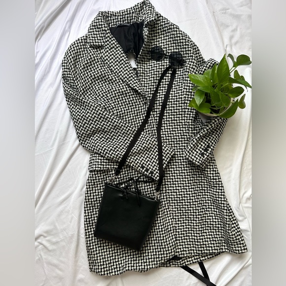 Zara Dresses & Skirts - ZARA BLACK AND WHITE PLAID DRESS WITH LACE RIBBON ON THE BACK NWOT